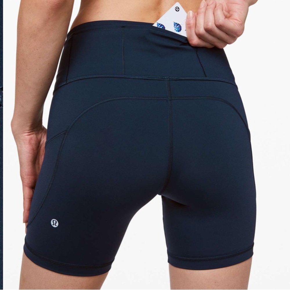 Navy fast & free short 6”